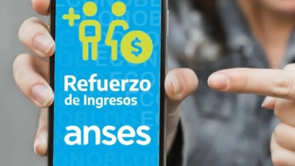 bono-refuerzo_de_ingresos-telam_x1x_1_crop1655214031823.jpg_1734428432