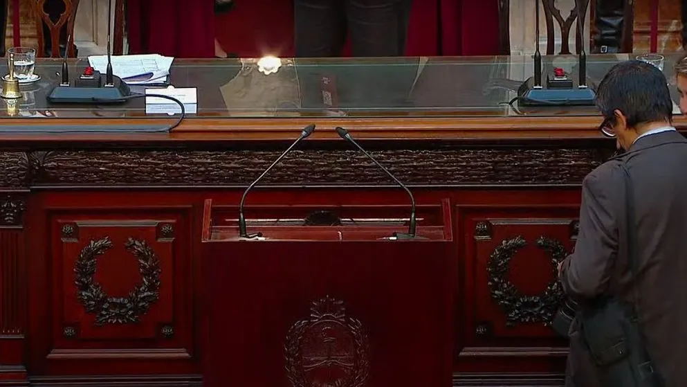 congreso-atril-sesiones-ordinariasjpg