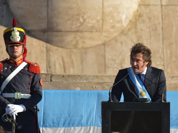milei-acto-dia-la-bandera-rosario