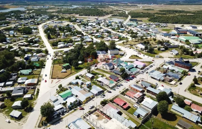 multimedia.normal.a2536748ebaa3a3e.546f6c6875696e5f6e6f726d616c2e77656270