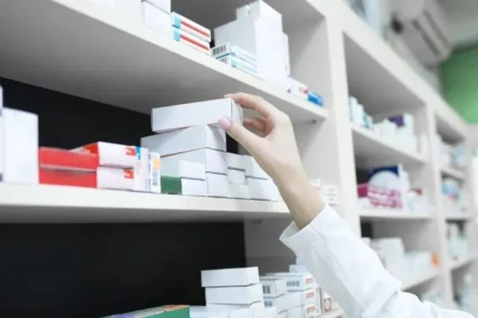 20241214132545_medicamentos_recorte