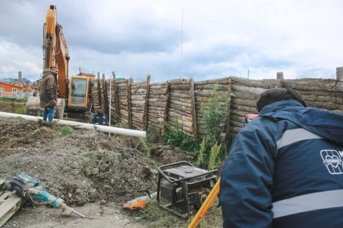 a9354814-67b8-4c19-9499-fc172594987a