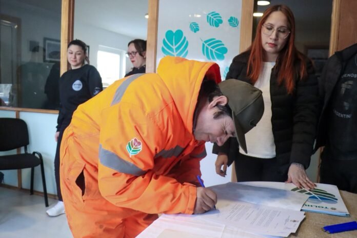 3dd3e0dd-b3a2-4fa4-88f9-fff75c7491dc