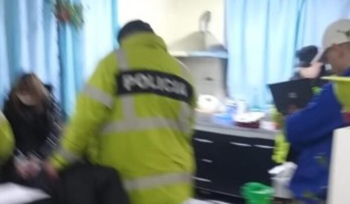 9df1ac4df853dbec6fb3fce70cbaa317c1a7201c